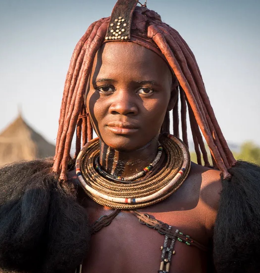Племя Химба. Племя Химба женщины. Девственницы племя Химба. Африканское племя Химба.